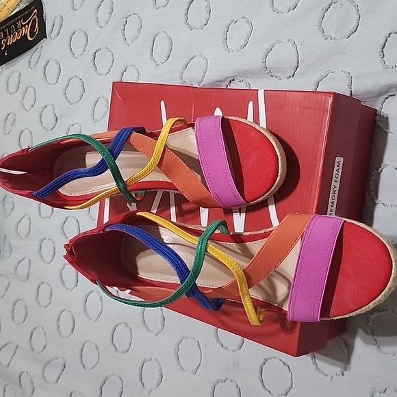 Colorful Wedge Sandal - Picture 1 of 2